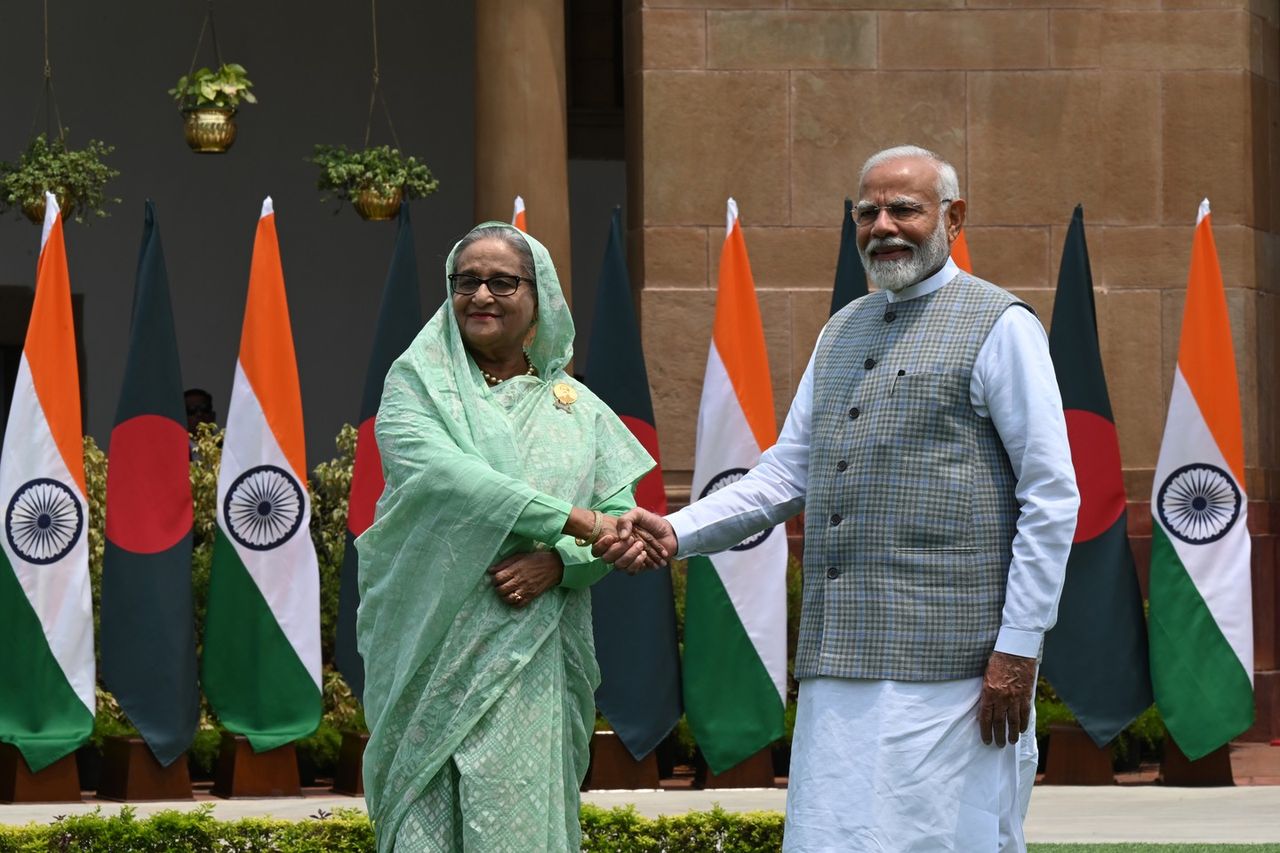 นางชีค ฮาสินา และนายนเรนทรา โมดี นายกฯ อินเดีย 