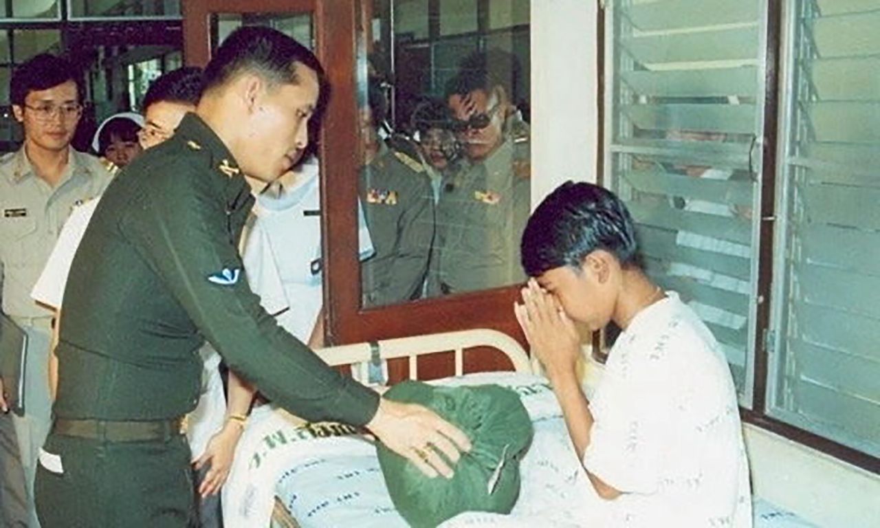 ต่างเจนเนอเรชันแต่พระวิสัยทัศน์เดียวกัน ความเป็นไทยต้องอยู่รอดบนเวทีโลก ประชาชนต้องมีชีวิตดีขึ้น