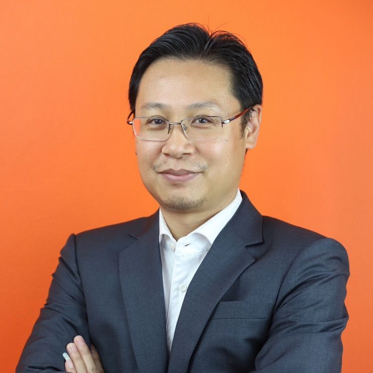 นายณัฐวุฒิ บัวประทุม นายทะเบียนพรรคประชาชน