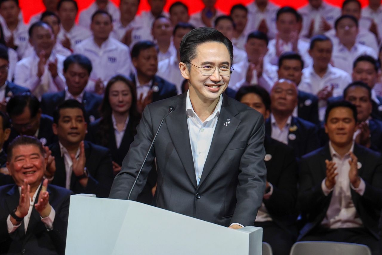 นายยศชนัน วงศ์สวัสดิ์ หรือ ดร.เชน แคนดิเดตนายกรัฐมนตรี พรรคเพื่อไทย