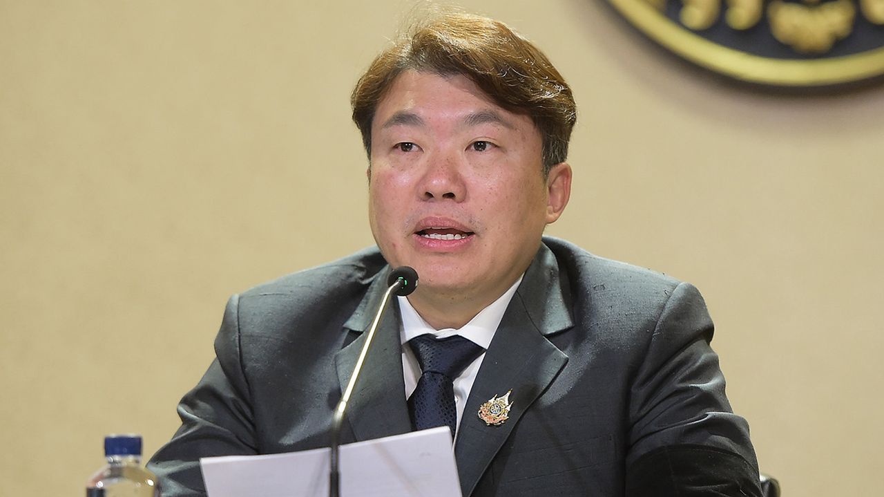 นายสิริพงศ์ อังคสกุลเกียรติ โฆษกประจำสำนักนายกรัฐมนตรี