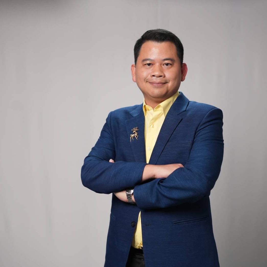 ผศ.ดร.วันวิชิต บุญโปร่ง ที่ปรึกษา รมว.กลาโหม