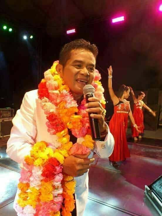 ภาพจากเฟซบุ๊ก สายัณห์ นิรันดร