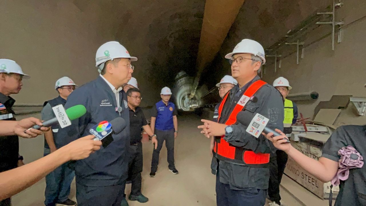 นายภัทรพงศ์ ภัทรประสิทธิ์ รัฐมนตรีช่วยว่าการกระทรวงคมนาคม ลงพื้นที่ติดตามสถานการณ์