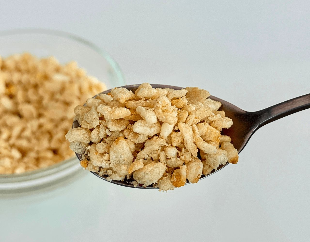 “กรอบแกล้ม” จากไทยรัฐคอนซูเมอร์ สลัดภาพจำเดิมๆ ของข้าวเม่าไทย จับมาแปลงโฉมใหม่ให้กลายเป็นขนมทางเลือกเพื่อสุขภาพ