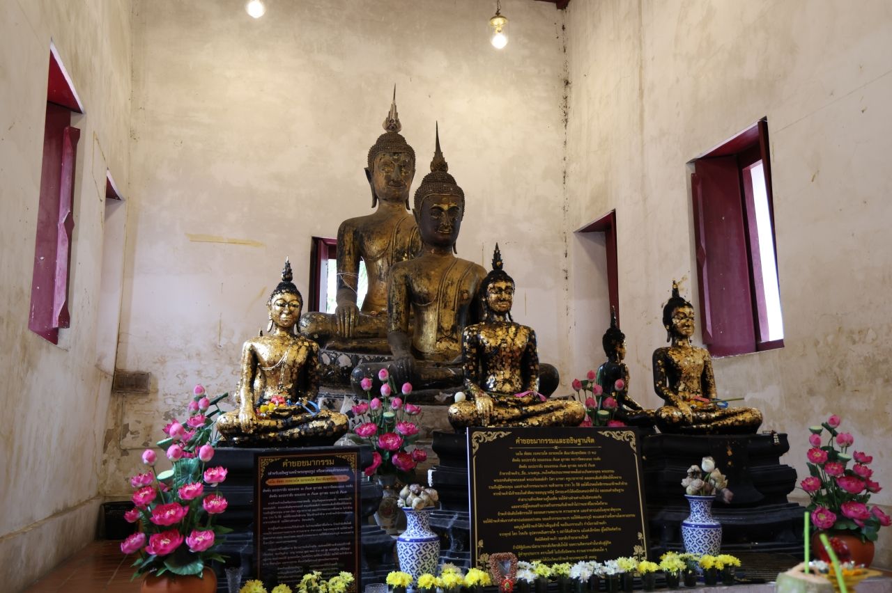  หลวงพ่อพุทธรัตนมุนี