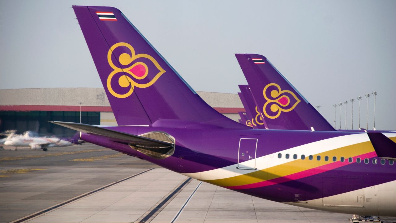 เงินเดือนแอร์การบินไทย เท่าไหร่? อัปเดตเงินเดือนเริ่มต้นของแอร์การบินไทย 2026 รายได้จริงจากปาก HR