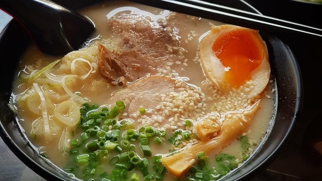 ภาพจากเพจร้าน Ramenga ราเมงอะ ラーメン