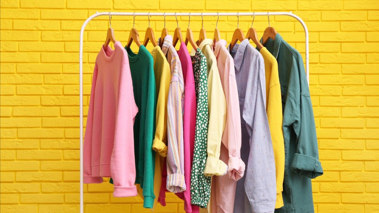 อัปเดตสีมงคลเดือนพฤศจิกายน 2569 ใส่เสื้อสีมงคลประจำวัน ตั้งแต่วันที่ 1-30 พฤศจิกายน 2569 เสริมดวงเด่นครบทุกด้าน