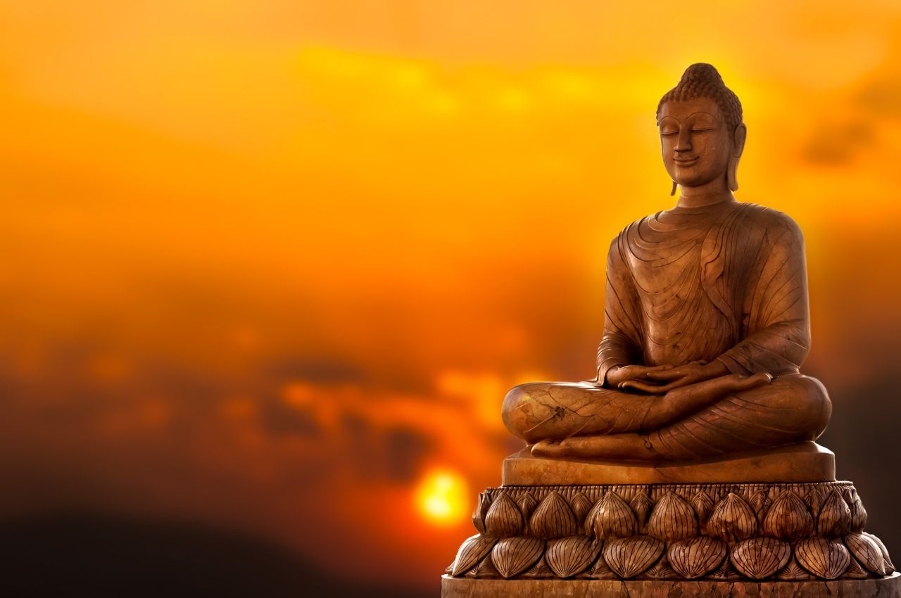 วันพระเดือนตุลาคม