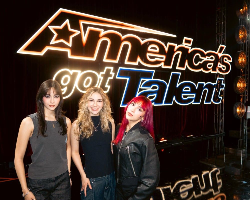 “เนเน่ รอยัล” (Nene Royal) ลุ้นแชมป์ America’s Got Talent 2026 โดยมีวง “The Warning” มาร่วมโชว์เพลง “Seven Nation Army” บนเวทีรอบชิง