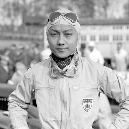พระวรวงศ์เธอ พระองค์เจ้าพีรพงศ์ภาณุเดช เจ้าชายแห่งสยาม ผู้เป็นตำนานนักแข่งรถไทย