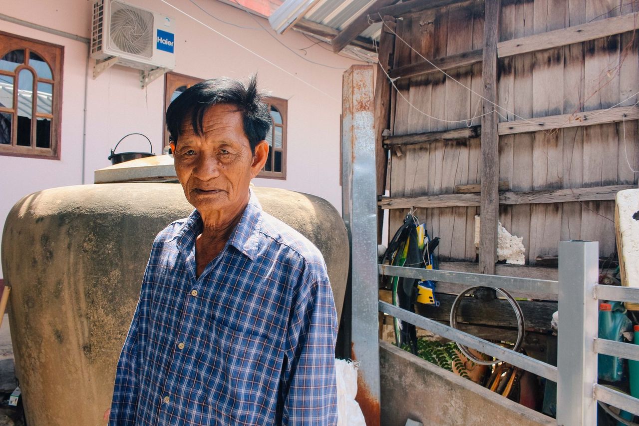 เสา อวศรี อดีตผู้ใหญ่บ้านเมืองจันทร์