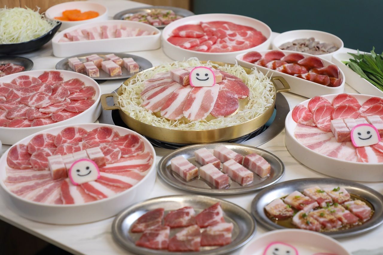 บุฟเฟต์หมู	399 บาท