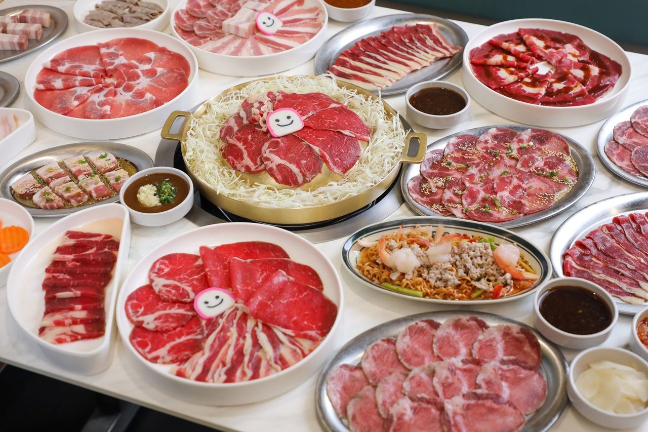 บุฟเฟต์หมูและเนื้อ 499 บาท