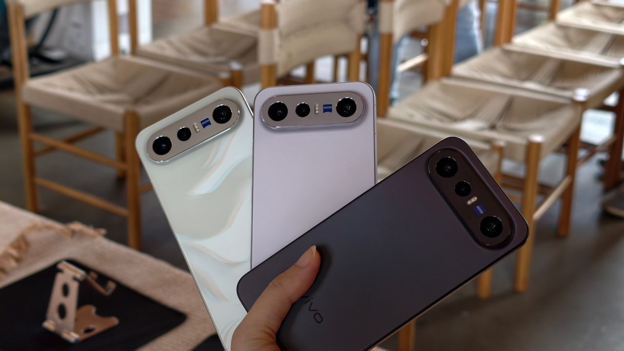 vivo X300 FE ทั้งสามสี