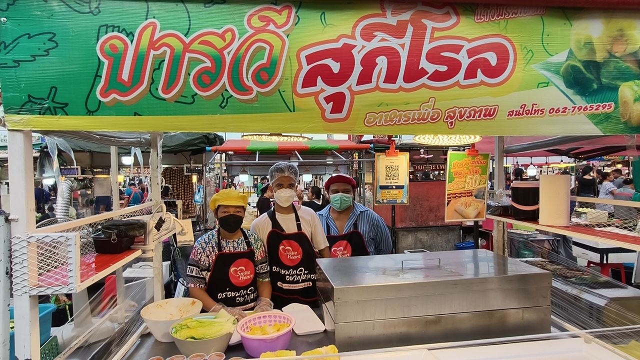ปารวีสุกี้โรล ร้านอาหารเพื่อสุขภาพ