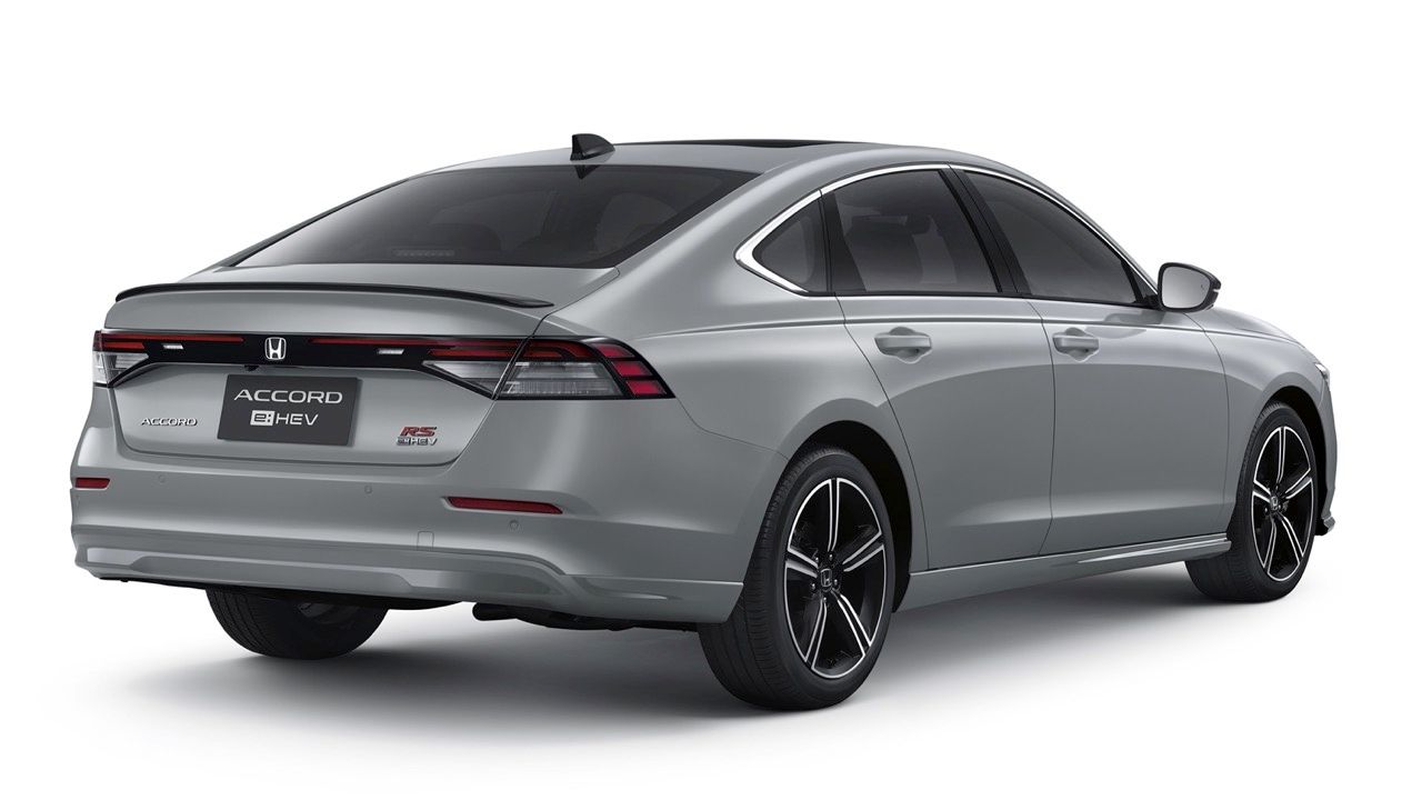 HONDA ACCORD e:HEV ภายในเบาะขาว