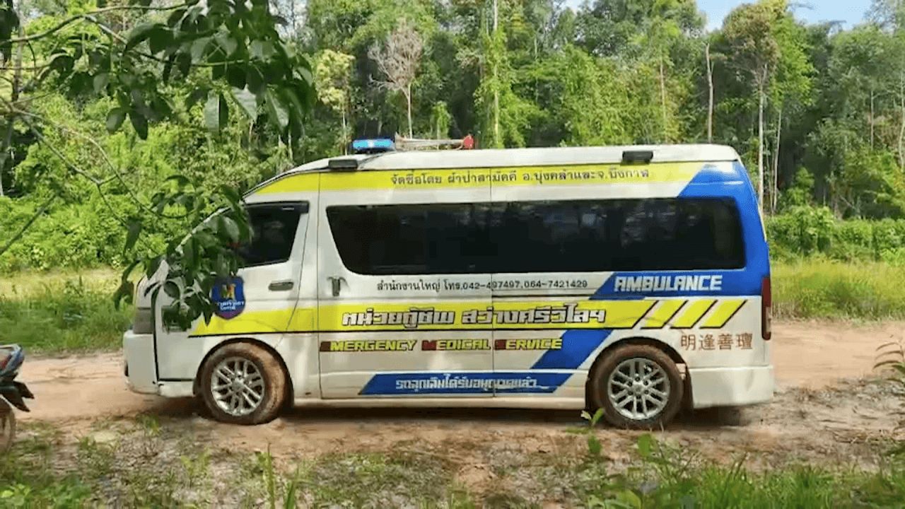 ภาพตรวจสอบที่เกิดเหตุช้างป่าภูวัว