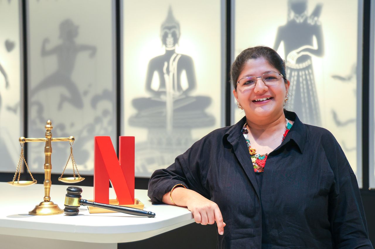 มาโลบิกา บาเนอร์จี รองประธานฝ่ายคอนเทนต์ของ Netflix ในเอเชียตะวันออกเฉียงใต้ ผู้บริหารหญิงที่หลงใหลในคอนเทนต์ไทย พร้อมเปิดเบื้องหลังความน่าสนใจ และเสน่ห์อันเป็นเอกลักษณ์ของเบื้องหลังภาพยนตร์ซีรีส์ไทยได้อย่างน่าสนใจ