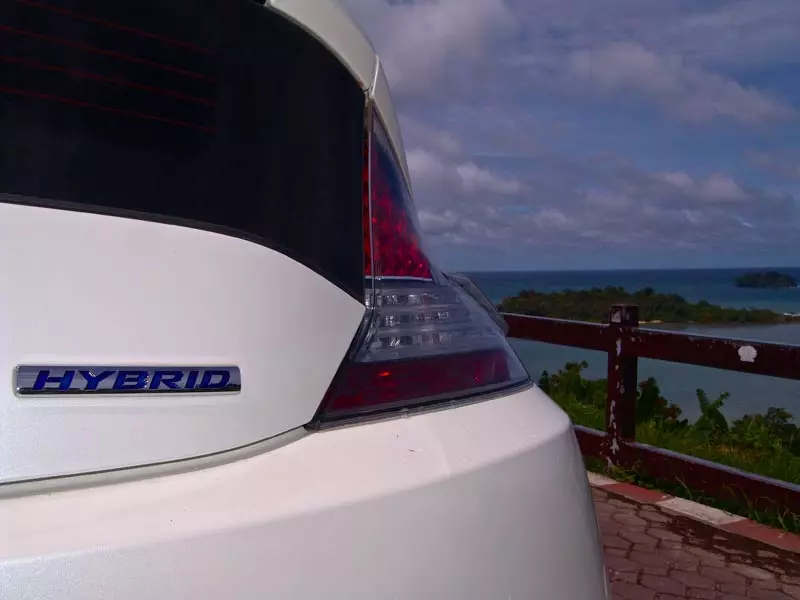 HONDA CRZ SPORT HYBRID หล่อเล็กสองอารมณ์ (ตอนที่1)