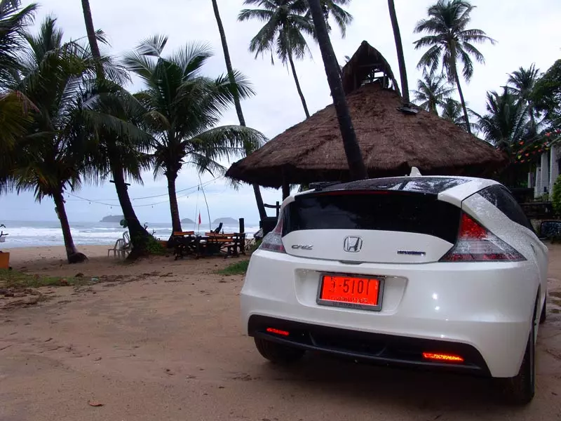HONDA CRZ SPORT HYBRID หล่อเล็กสองอารมณ์ (ตอนที่1)