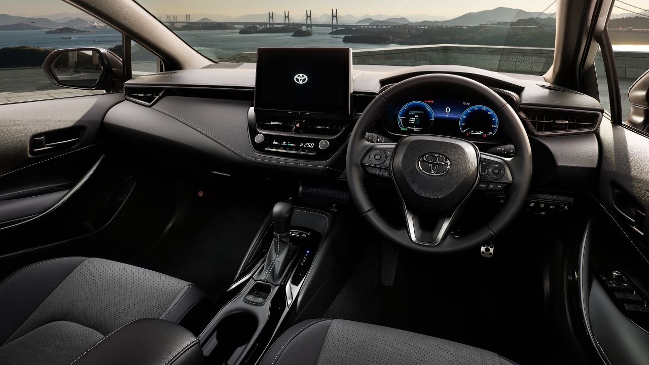 Toyota Corolla Touring Active Sport