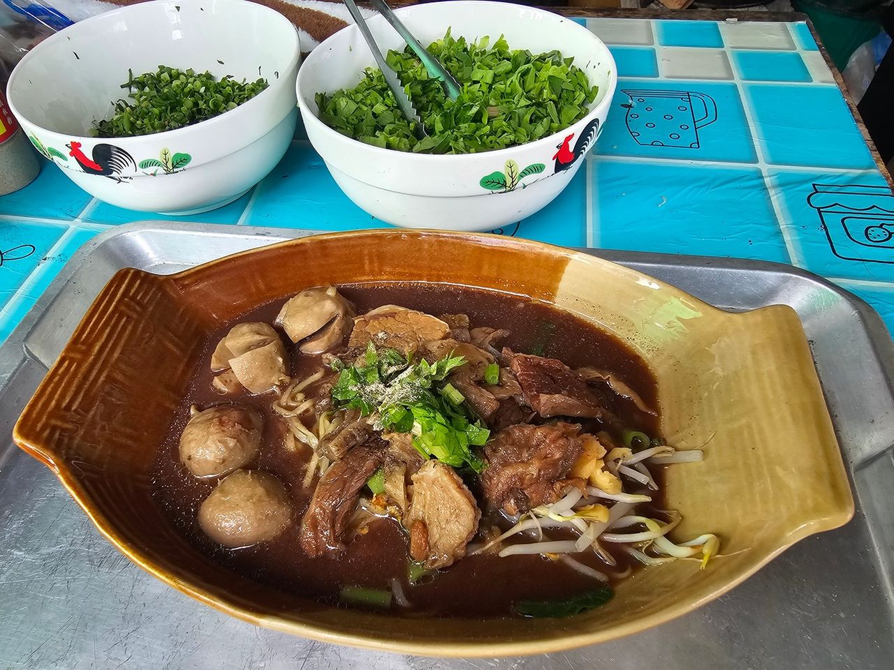 ก๋วยเตี๋ยวเนื้อเปื่อยเตาถ่านสูตรโบราณเมืองกำแพงเพชร