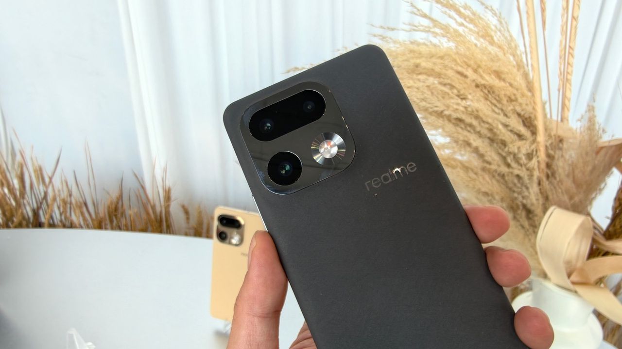 Realme 16 Pro+ รุ่นท็อปสุดของซีรีส์นี้