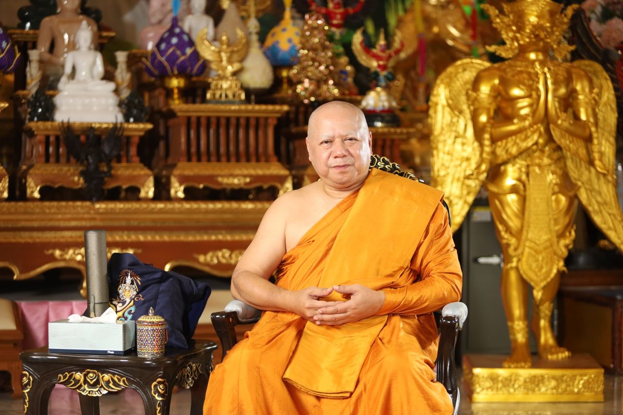 หลวงพ่อวราห์ ปุญญวโร เจ้าอาวาสวัดโพธิทอง 