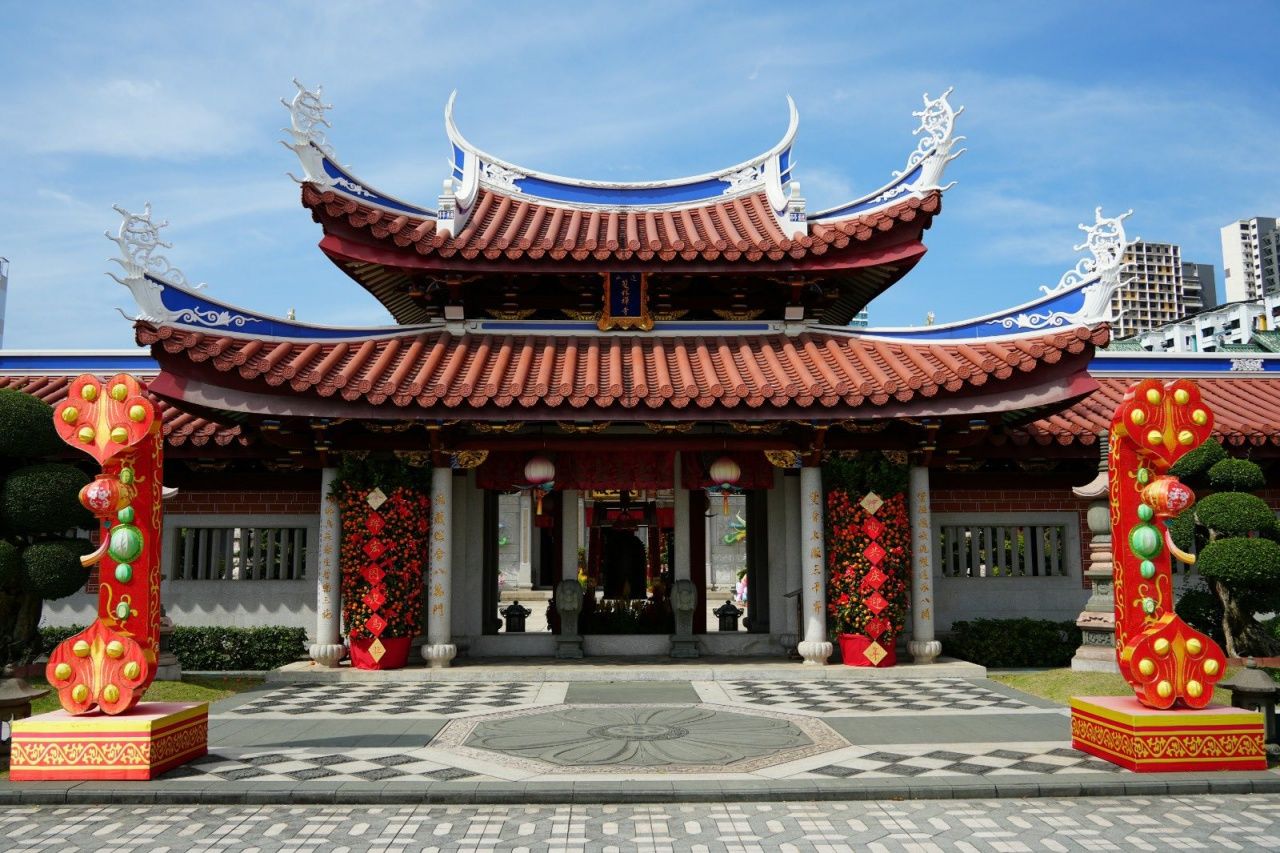 Lian Shan Shuang Lin Monastery