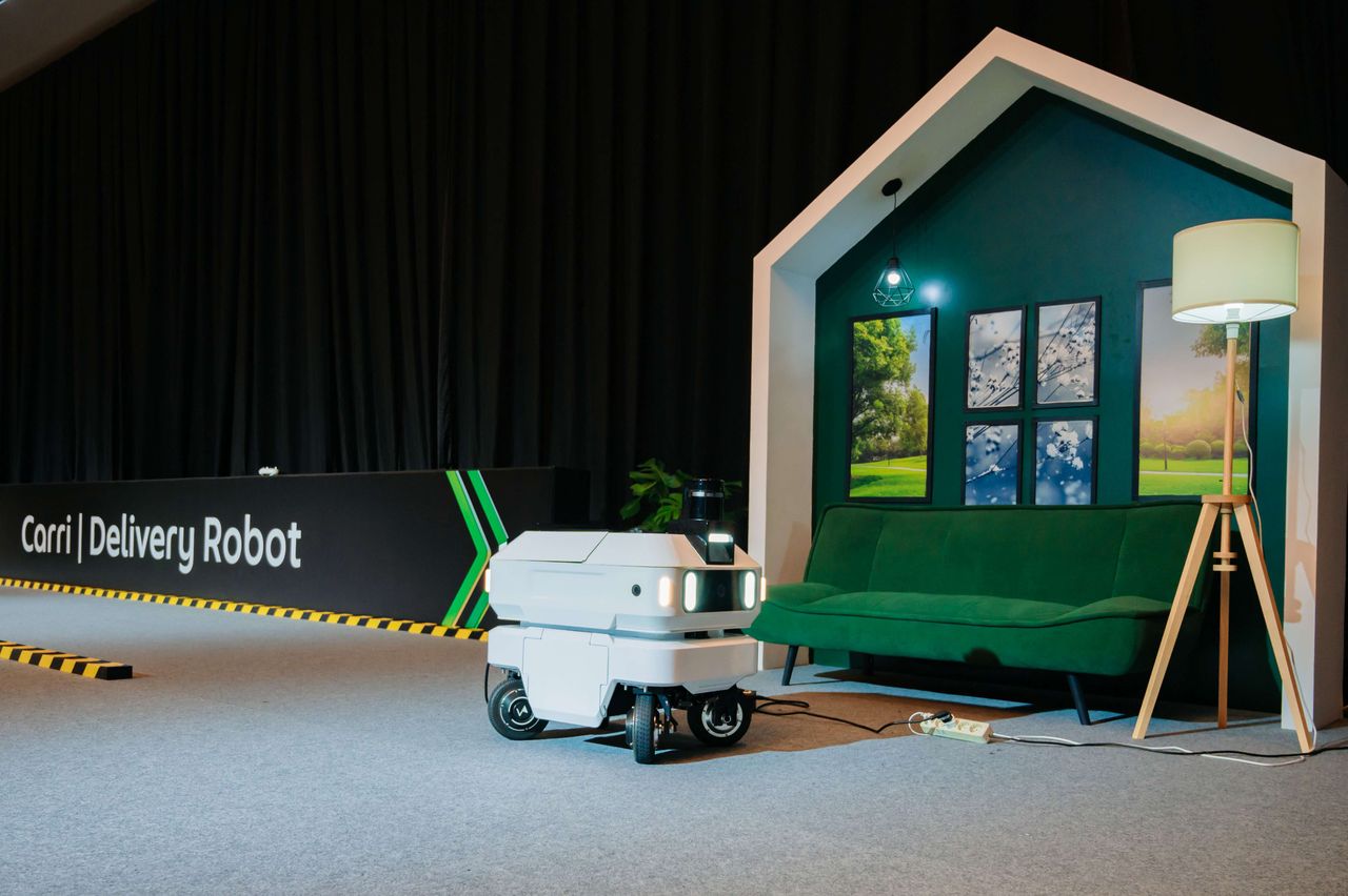 หุ่นยนต์ Carri สำหรับช่วยบริการส่งสินค้า