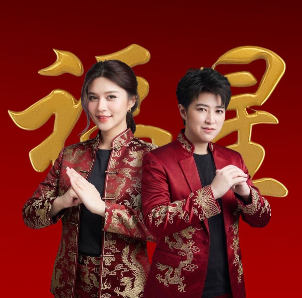 อ.แนน (กวนซือ) และ อ.ฟ่านอาย ฝูชิง คนเปิดดวง