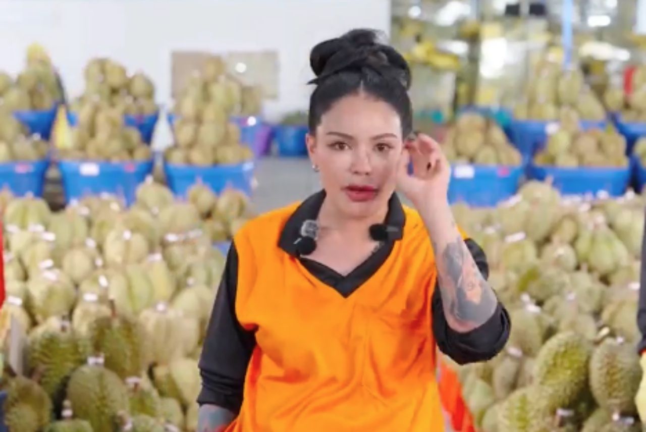 พิมรี่พาย ไลฟ์สดขายทุเรียน