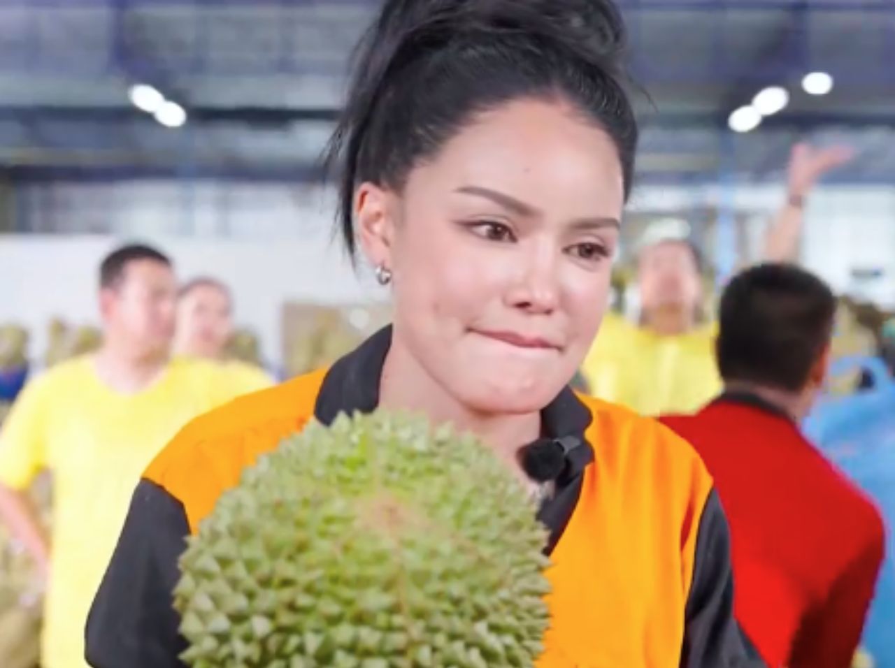 พิมรี่พาย ขายทุเรียน