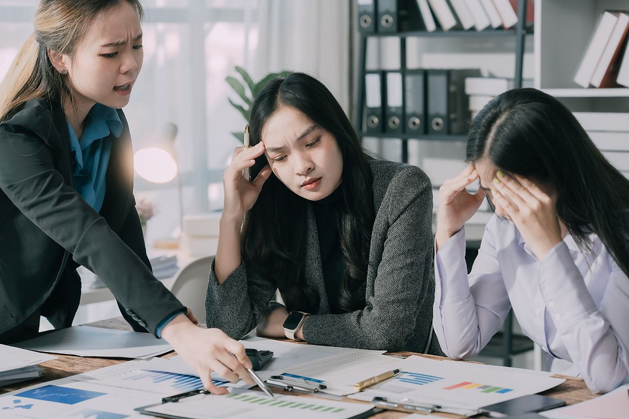 นิสัยคน Toxic มีอะไรบ้าง จะช่วยให้เรารับมือได้อย่างถูกต้อง