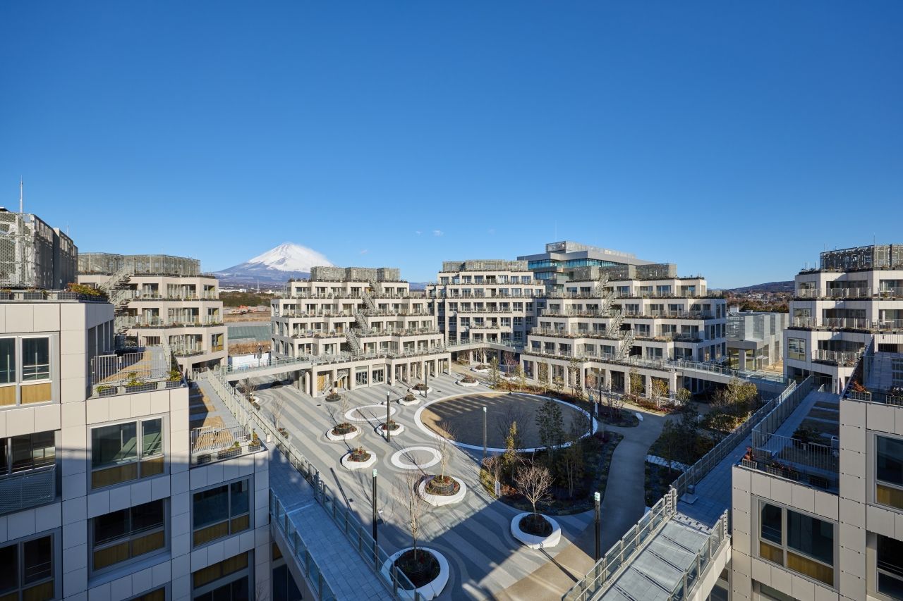 โรงงานเก่า