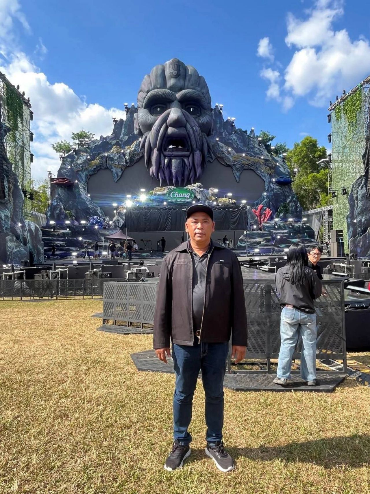 นายมงคล อุทัยอ่วม นายกเทศมนตรีเทศบาลแคมป์สน