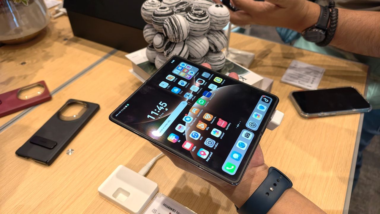 Huawei Mate X7 มือถือจอพับจากหัวเว่ย