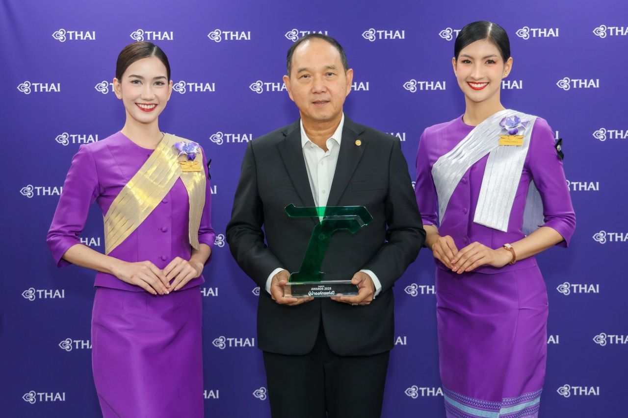 คุณชาย เอี่ยมศิริ ประธานเจ้าหน้าที่บริหาร บริษัท การบินไทย จำกัด (มหาชน) ผู้ชนะรางวัลผู้นำองค์กรแห่งปี 2025 จากไทยรัฐที่สุดแห่งปี