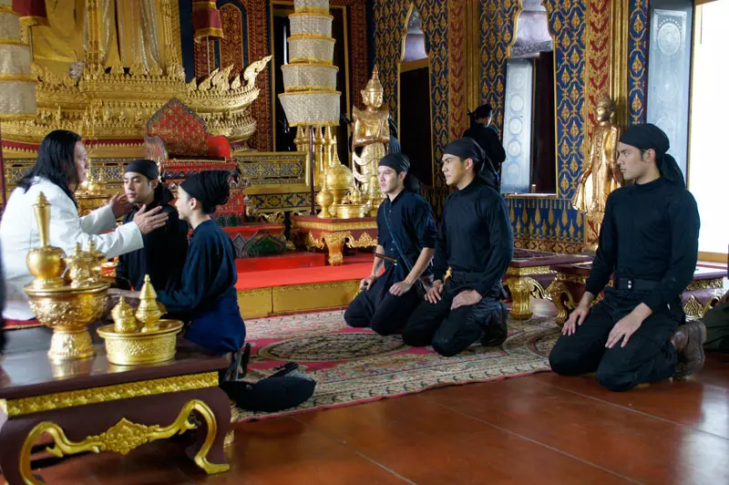 'ท็อป-จรณ' นำทีม '5คุณชายจุฑาเทพ' ออกรบกู้บัลลังก์ 'เวียงพูคำ'