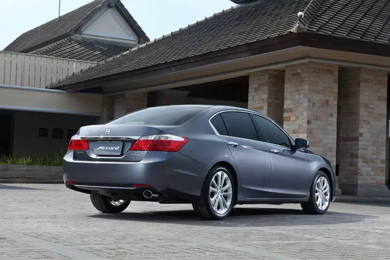 ล้วง แคะ แกะ เกา HONDA NEW ACCORD (Part1)