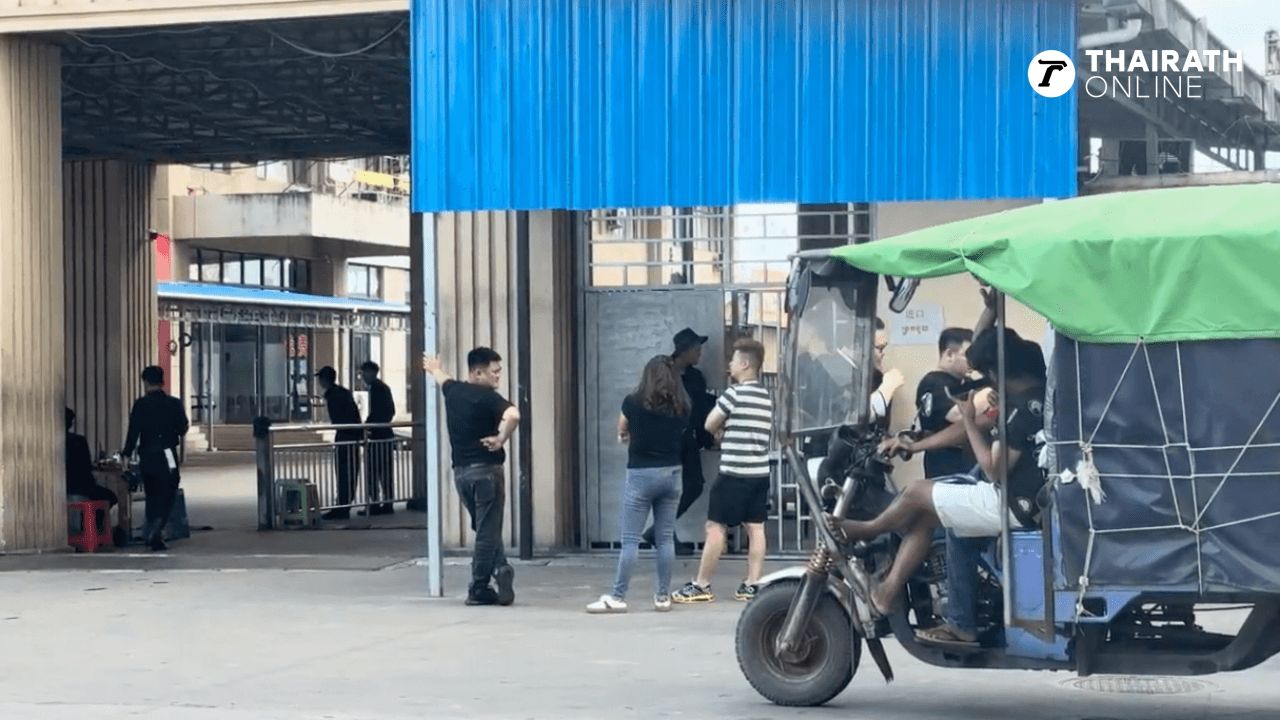 ย่านไชน่าทาวน์ สีหนุวิลล์ ช่วงกลางวัน