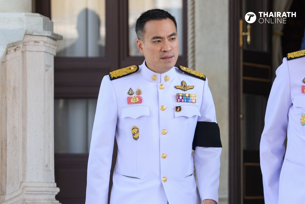 นายเอกนัฏ พร้อมพันธุ์ รัฐมนตรีว่าการกระทรวงพลังงาน