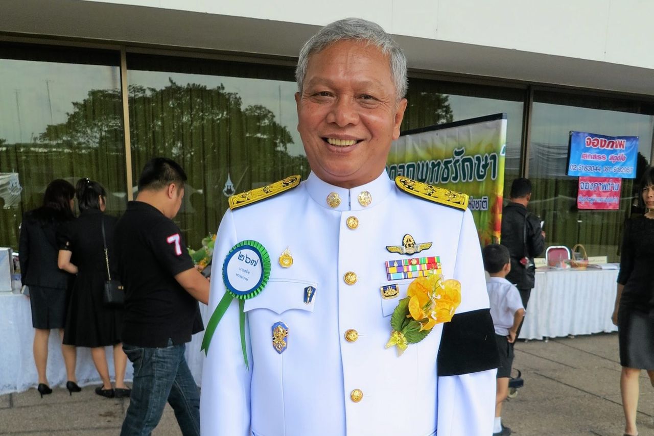 นายสนิท พรหมวงษ์ อธิบดีกรมการขนส่งทางบก 