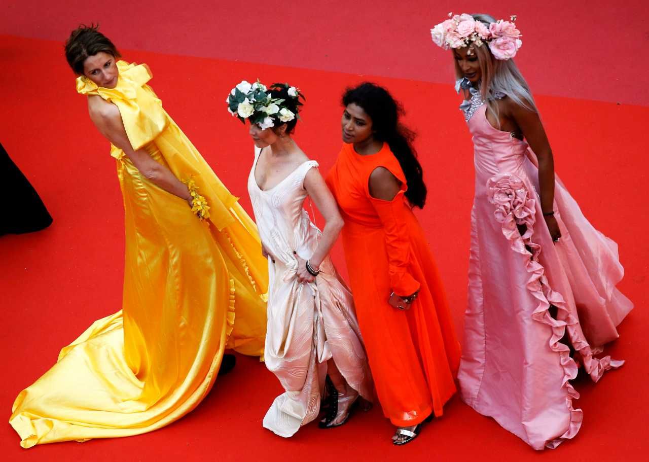 ขาดแค่สีเขียวเท่านั้น ก็จะครบทีม