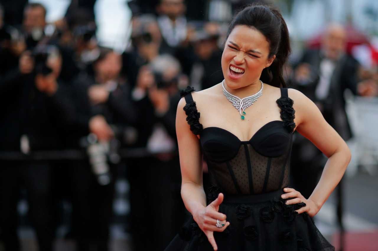 ทำหน้าตาได้เว่อร์วังขนาดนี้ เป็นอะไรมากมั้ยเจ๊?