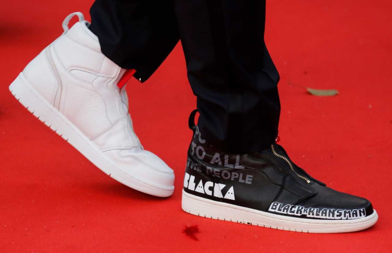 คูล! รองเท้าชื่อเดียวกับหนังเป๊ะ! 