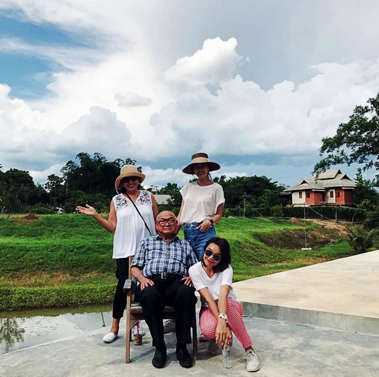 คุณตาแพนแข็งแรงมั้ยคะ 