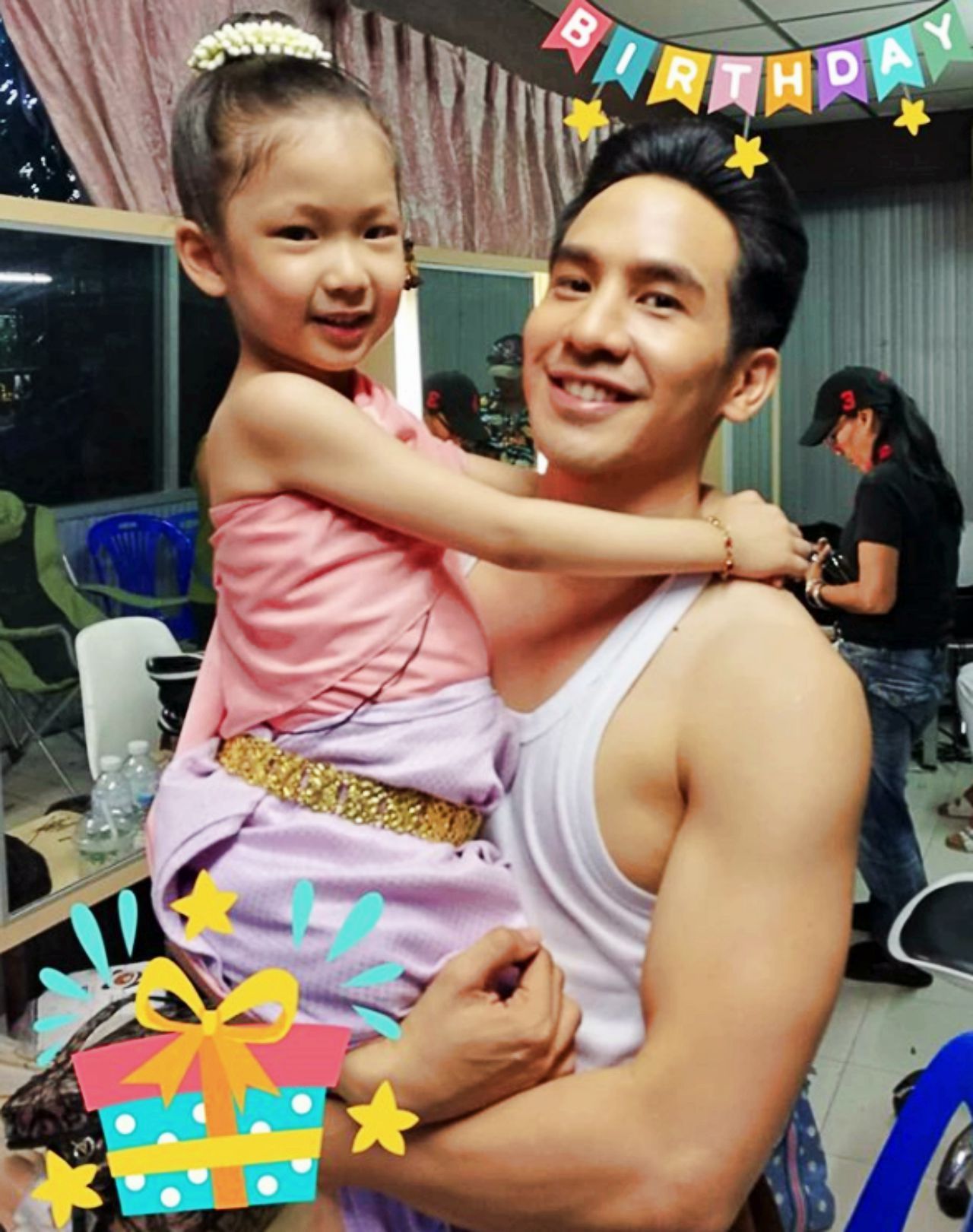 อ้อนพี่โป๊ปมาก